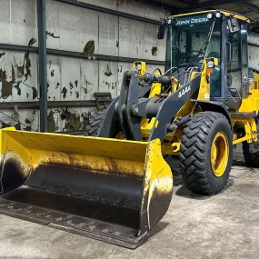 2013 John Deere 444K wheel loader