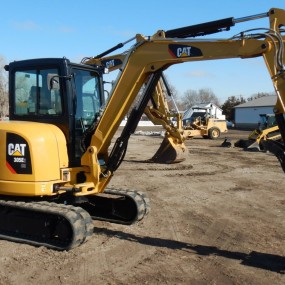2018 Caterpillar 305E2 mini excavator