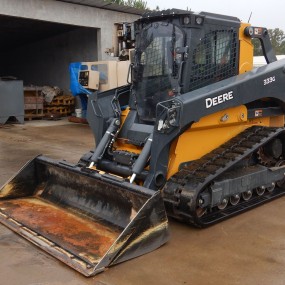 2021 John Deere 333G tracked skid steer loader