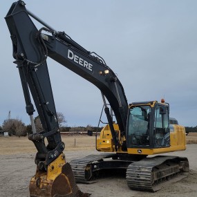 2018 John Deere 210G LC excavator