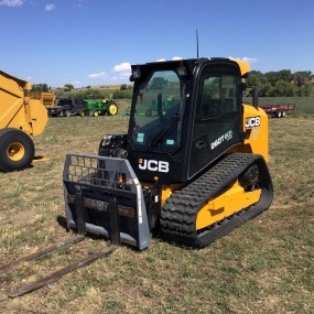 2015 JCB 260T Skid Steer Track Loader