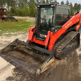 2021 Kubota SVL97-2 tracked skid steer loader