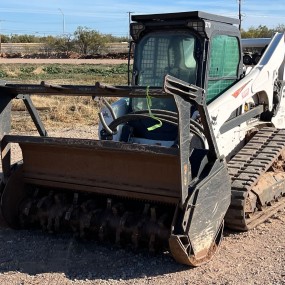 2018 Bobcat T870 tracked skid steer loader