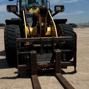 2014 Komatsu WA270-7 wheel loader