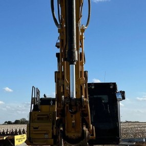 2018 Caterpillar 326F L excavator