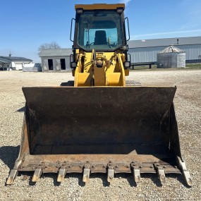 2002 Caterpillar 953C track loader