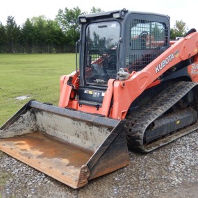 2017 Kubota SVL 95-2S skid steer loader