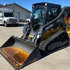 2023 John Deere 317G tracked skid steer loader