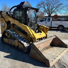 2022 Caterpillar 299D3XE tracked skid steer loader