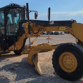 2013 Caterpillar 12M2 VHP Plus motor grader