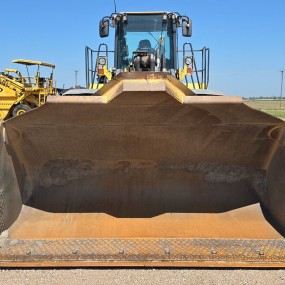 2014 John Deere 824K Wheel Loader