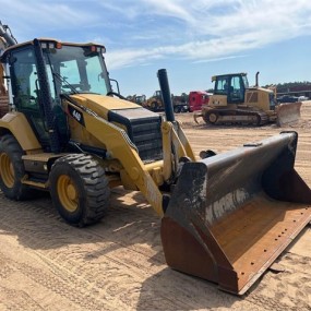 2019 Caterpillar  440 Backhoe