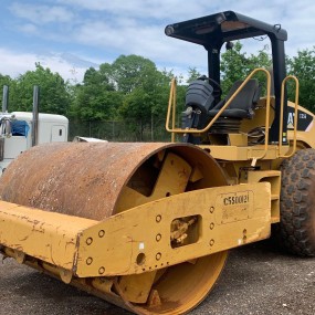 2008 Caterpillar CS56 single drum vibratory roller