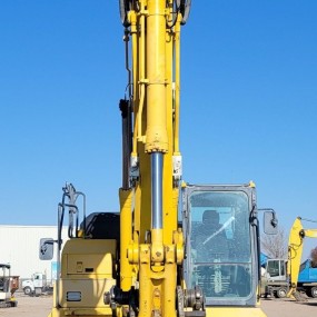 2019 Komatsu PC240LC-11 excavator