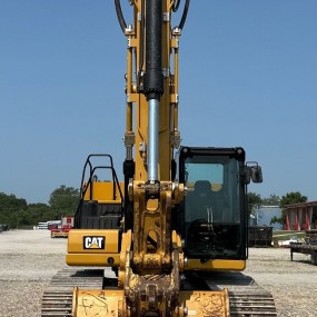 2019 Caterpillar 323 excavator
