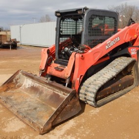 2014 Kubota SVL90-2 tracked skid steer loader