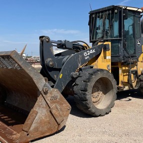 2013 John Deere 624K wheel loader