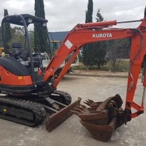 2014 KUBOTA U25-4