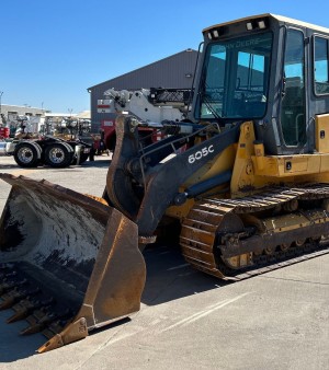 2012 John Deere 605C track loader