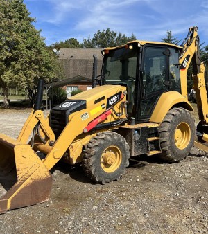 2015 CAT 420F2 BACKHOE