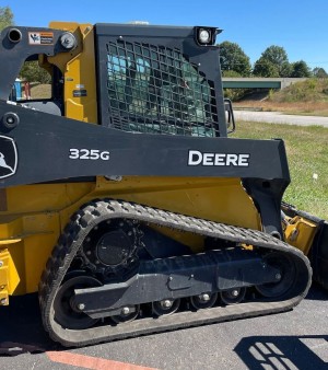 2021 John Deere 325G tracked skid steer loader