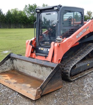 2017 Kubota SVL 95-2S skid steer loader
