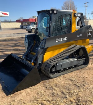 2021 John Deere 325G Skid Steer