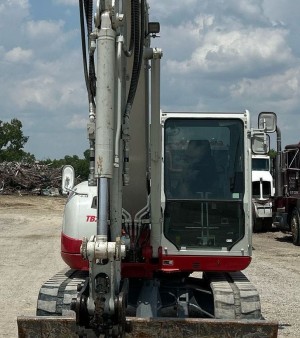 2020 Takeuchi TB290 mini excavator