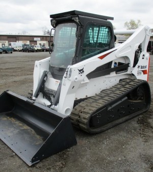 2016 BOBCAT T870 Skid Steer