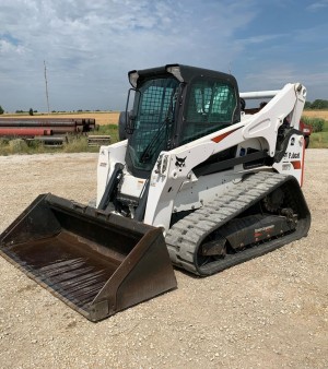 2018 Bobcat T870 Compact Track Loader