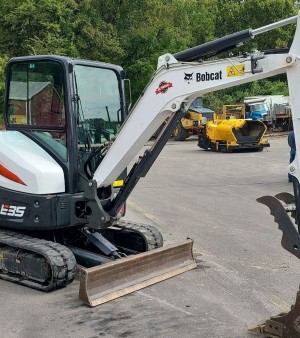 2020 Bobcat E35i mini excavator