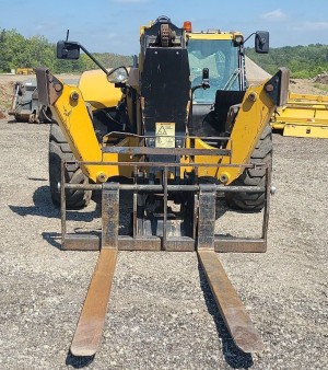 2018 Caterpillar TL1255D telehandler