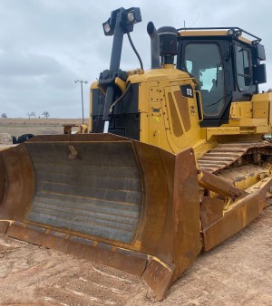 2014 Caterpillar D7E dozer