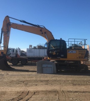 2014 JCB JS220LC EXCAVATOR