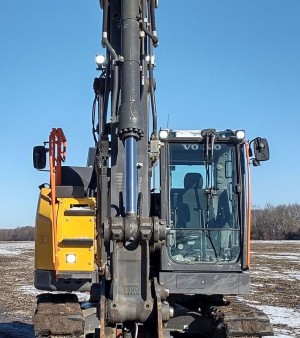 2021 Volvo ECR145EL excavator