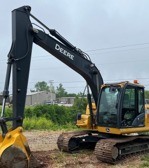 2014 John Deere 130G excavator