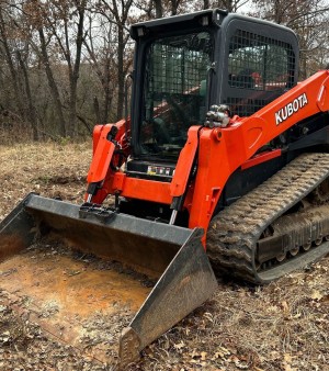 2020 Kubota SVL95-2S tracked skid steer loader