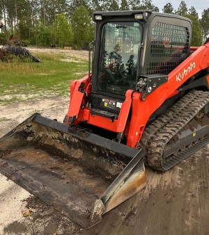 2021 Kubota SVL97-2 tracked skid steer loader