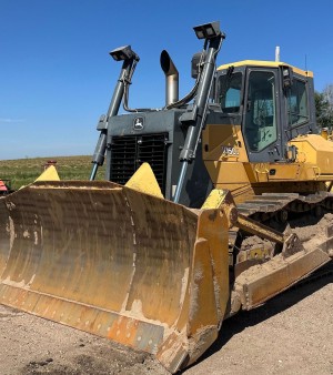 2013 John Deere 1050J Dozer