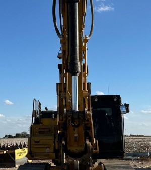 2018 Caterpillar 326F L excavator