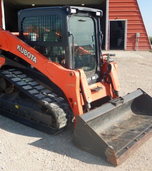 2015 Kubota SVL90-2 skid steer