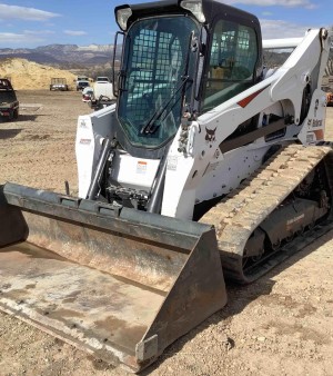 2020 Bobcat T870 Compact Track Loader