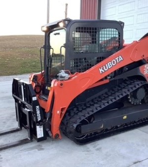 2018 KUBOTA SVL95-2S Skid Steer