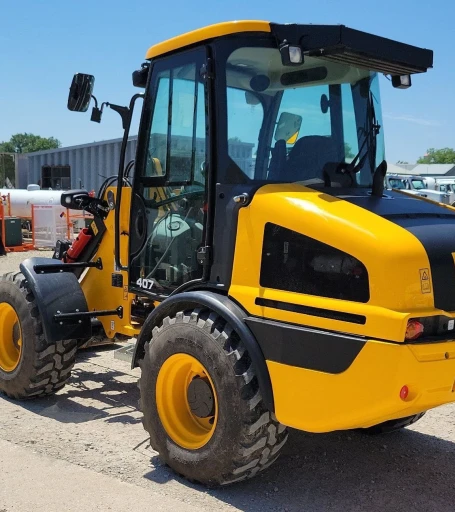 2022 JCB 407 wheel loader