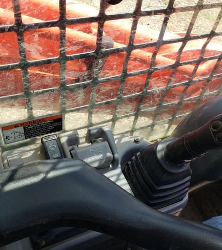 2013 Kubota SVL75 skid steer 2
