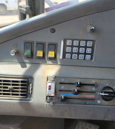 Volvo T450D 4WD scraper tractor