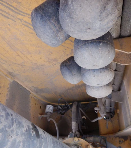 2012 Volvo A40F haul truck
