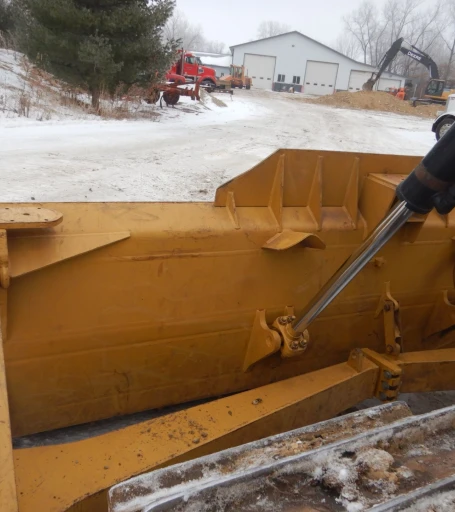 Caterpillar D6T LGP dozer
