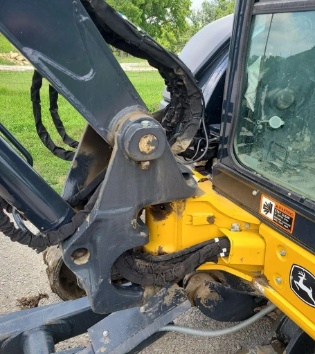 2021 John Deere 60G mini excavator