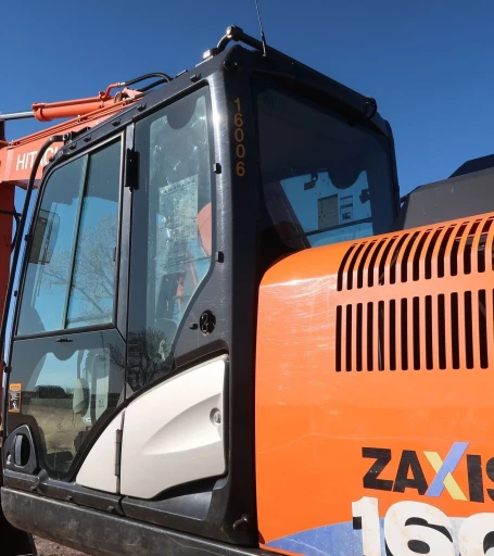 2016 Hitachi ZAXIS ZX160LC-6N